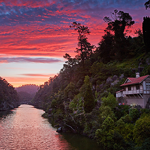 Sunset falls on Cataract Gorge during the Tamar River Cruise