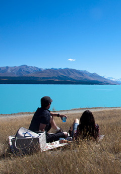 Couple having a picnic in Mt Cook