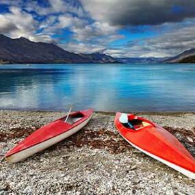 Take a canoe or a kayak out on Lake Wakatipu in Queenstown