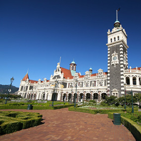 Visit the Dunedin railway station