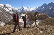 Aoraki Mt Cook Trek with Alpine Recreation