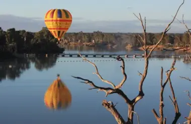 Explore New Zealand with these great holiday ideas