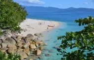 Fitzroy Island Transfer and Glass Bottom Boat Tour with Fitzroy Island Adventures