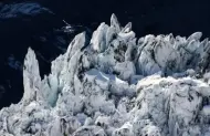 Sunrise Flight above Mount Cook with Mackenzie Helicopters