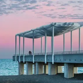 Modern ocean viewing platform in Napier