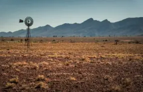 Wilpena Pound and Windmill