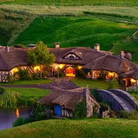 Visit the cosy Green Dragon Inn at Hobbiton