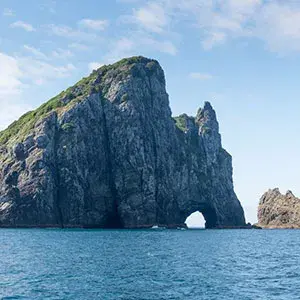 Cruise to the Hole in the Rock, in the Bay of Islands