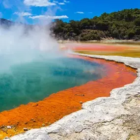 Champagne Pool